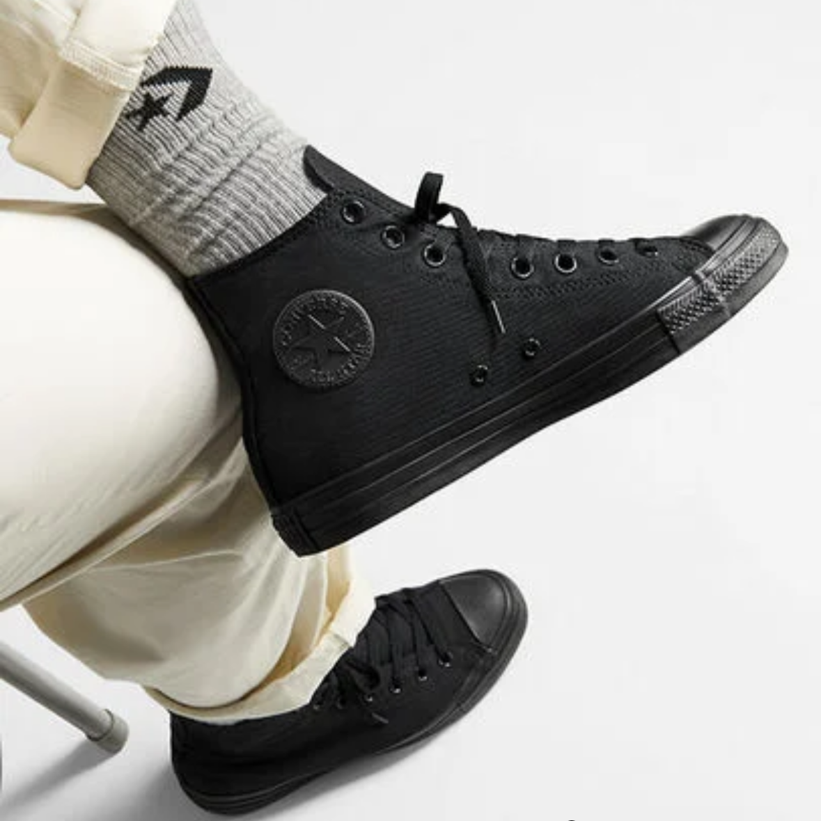 Converse C TAYLOR A/S HI. Size 9