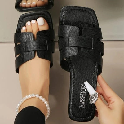SUMMER SLIPPERS